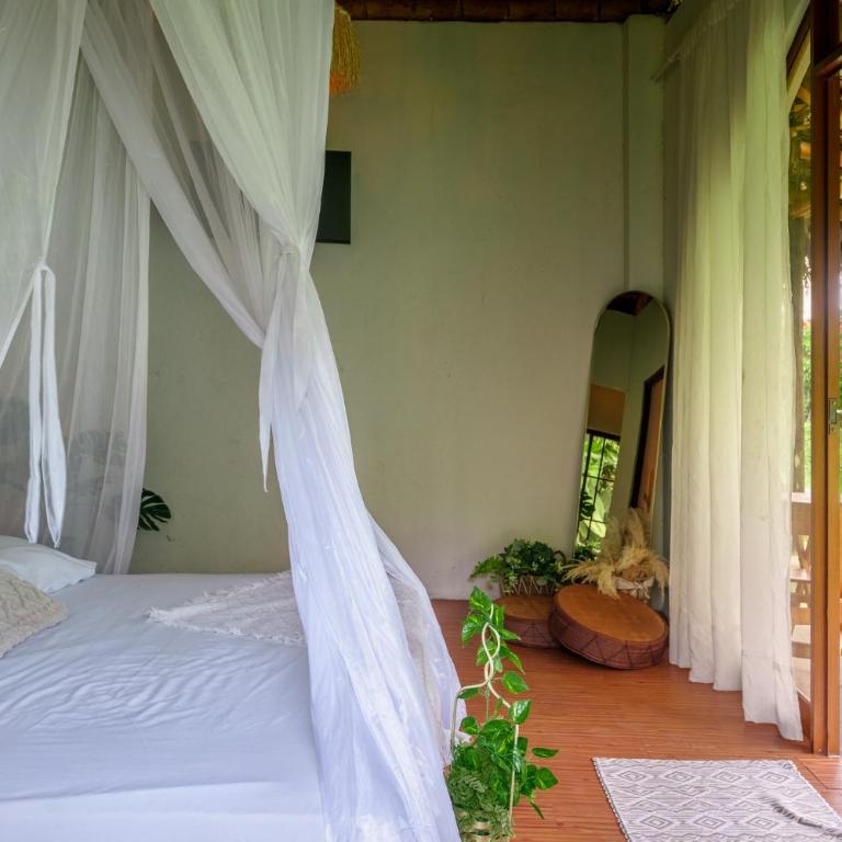 Glamping Las Palmas Finca - Family Room - 7