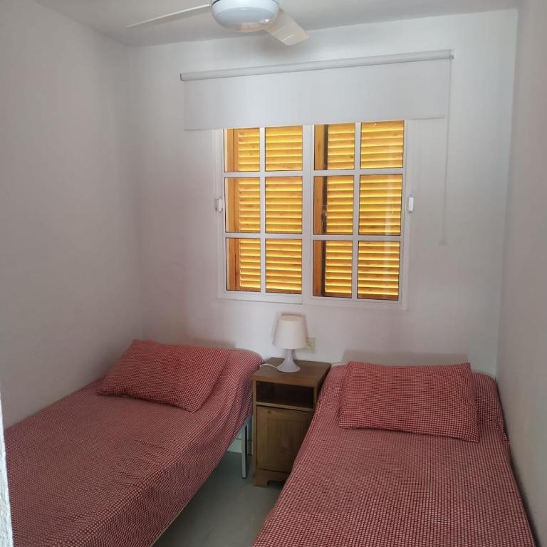 Adosado primera linea de playa - Three-Bedroom House - 3