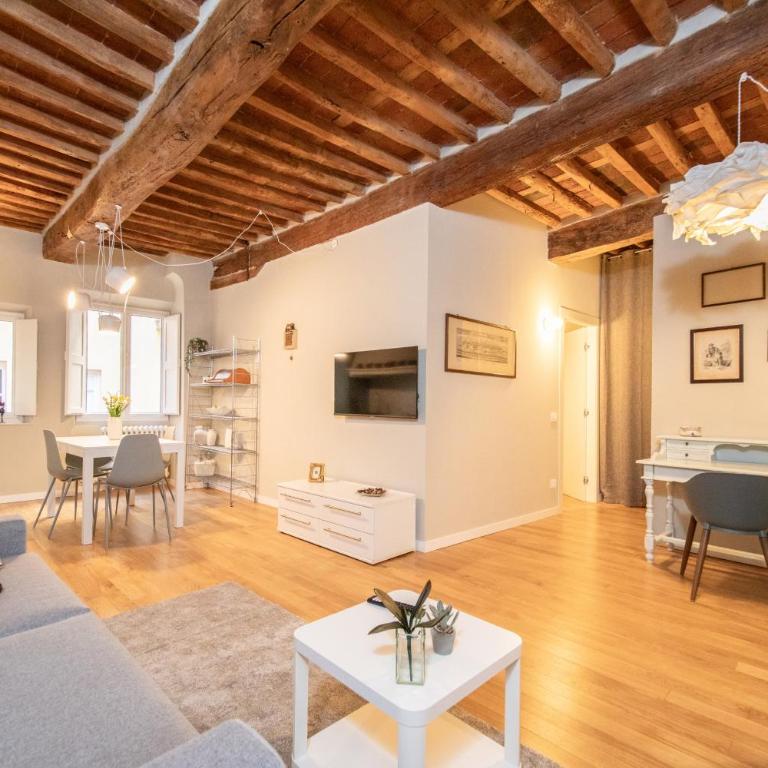 Casa Sophia, a timeless stay in Lucca - Appartamento con 1 Camera da Letto - 1