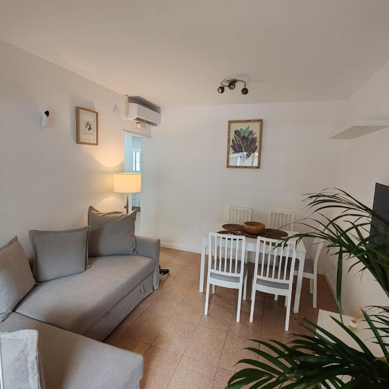 Apartamentos Baymar Playa de Aro - Apartamento Deluxe de 2 dormitorios con balcón - 14