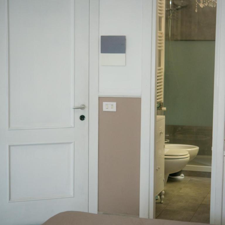 Vatican Rooms - Camera Tripla con Bagno Privato - 2