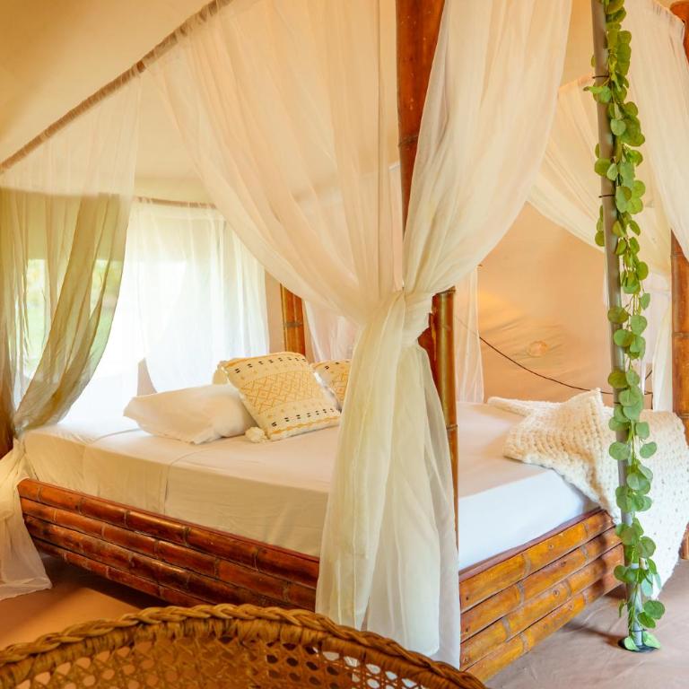 Glamping Las Palmas Finca - Deluxe Suite with Spa Bath - 9