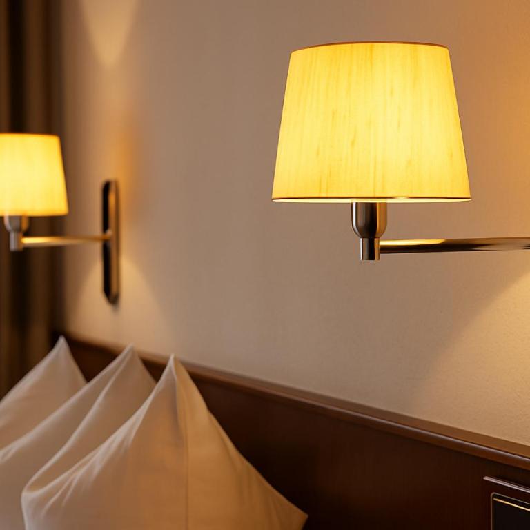 Hotel-Restaurant Zum Kirschbaum - Doppelzimmer - 8