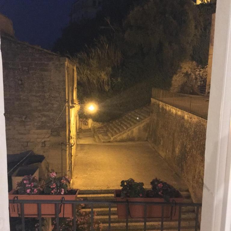 Antico Mercato - Two-Bedroom House - 39
