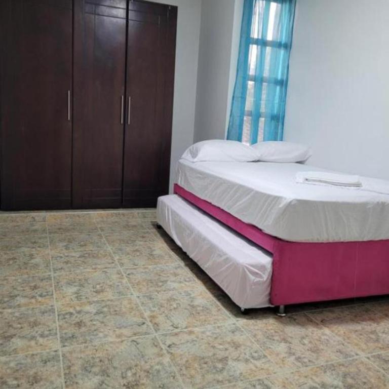 Apartamento cerca a la Basílica de Buga - Apartamento de 3 dormitorios - 5