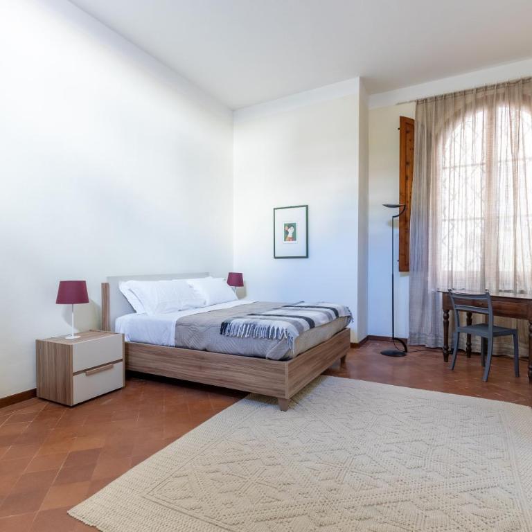 GuestHost - Central Apartment with Private Garden! - One-Bedroom Apartment - 17
