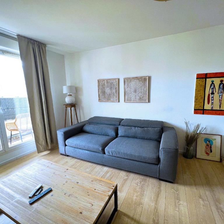 Charme et Douceur By UTA HOUSE - Two-Bedroom Apartment - 15