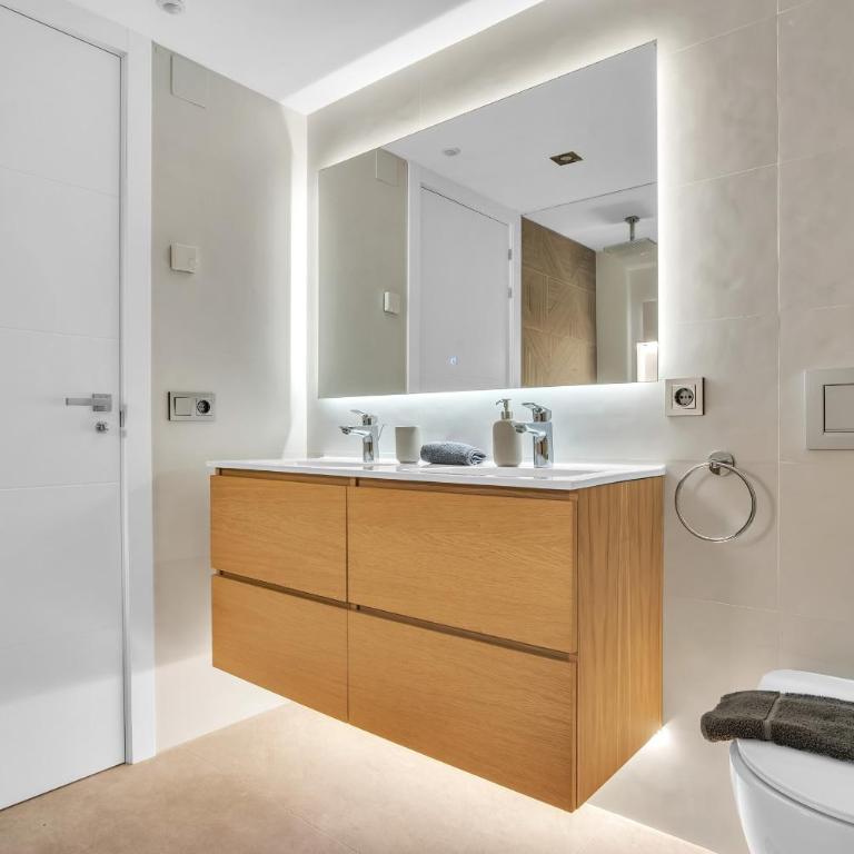 Casa Adriana - Marbellamar Modern Townhouse by Finest Rentals - Casa de 6 dormitorios - 52