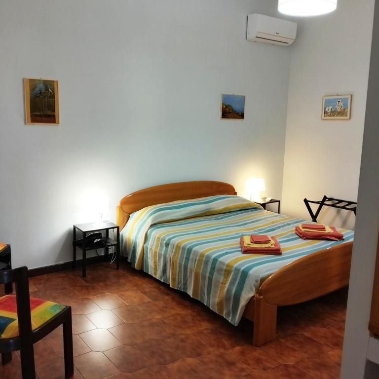 Villa Oliano - Bed and Breakfast a Casa Gio' - Camera Matrimoniale con Bagno Privato - 3
