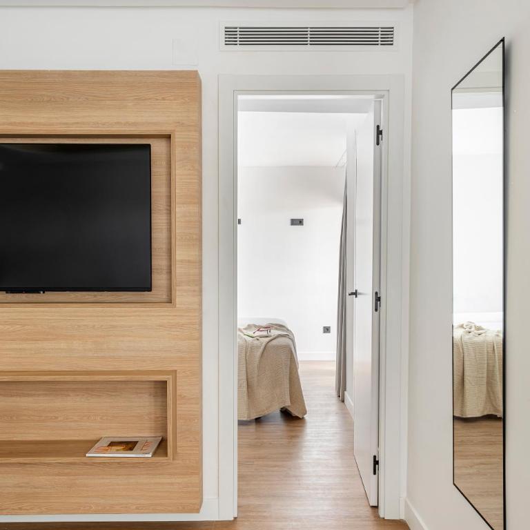 B48 Valencia Feria - One-Bedroom Apartment - 2