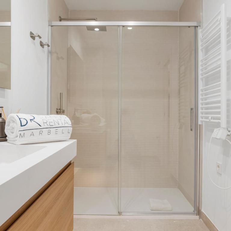 Villa Byron, private pool, walking distance to Puerto Banus - Casa Unifamiliar de 3 dormitorios - 89