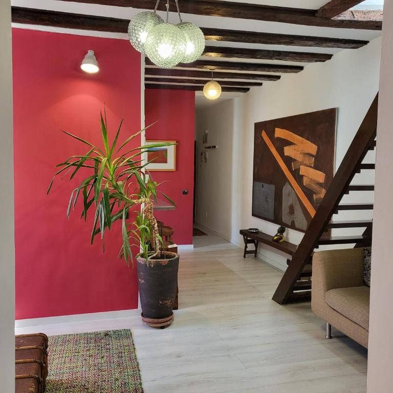 Lovely Loft Apartment Madrid Center - Two-Bedroom Apartment - 5