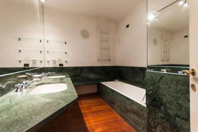 Hidden Retreat - Duomo - Appartamento con 2 Camere da Letto - 21