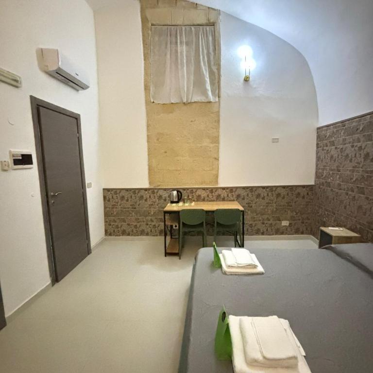 B&B Port'antica Trani - Camera Tripla con Bagno Privato - 2