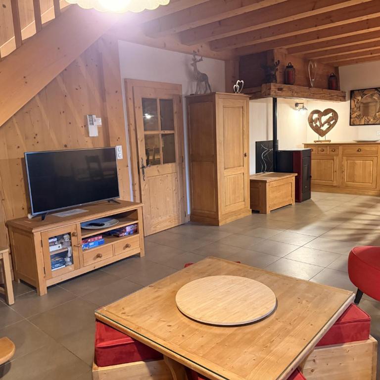 Grand chalet à Samoëns pour 11 personnes avec Wifi - FR-1-846-7 - Chalet - 12