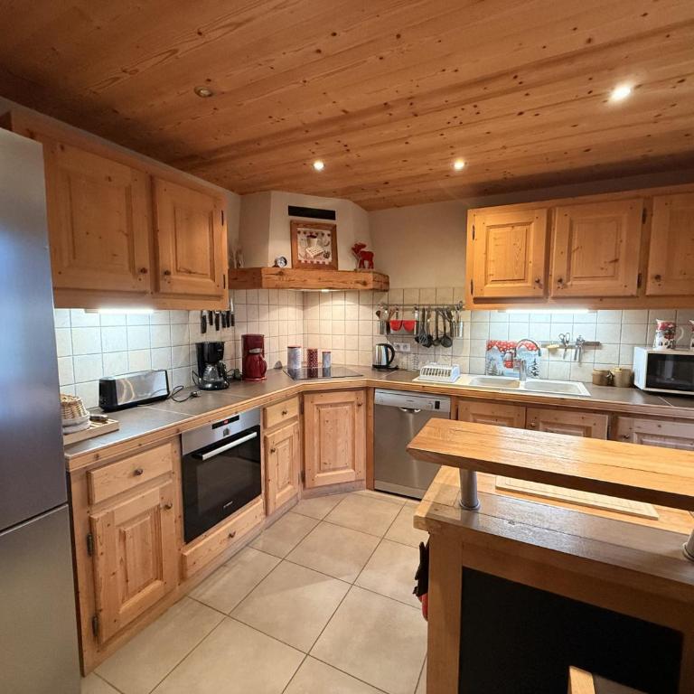 Grand chalet à Samoëns pour 11 personnes avec Wifi - FR-1-846-7 - Chalet - 16