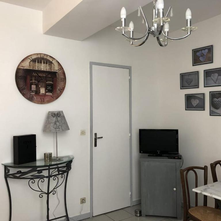 Le Desceliers - entre port, plage et centre ville - Appartement 2 Chambres - 19