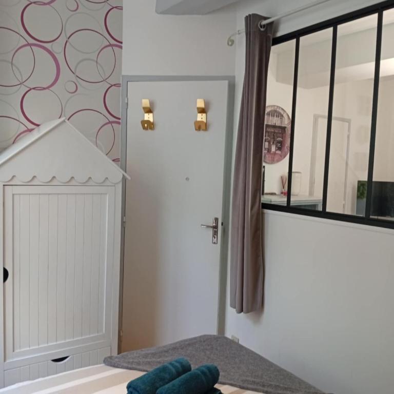 Le Desceliers - entre port, plage et centre ville - Appartement 2 Chambres - 34