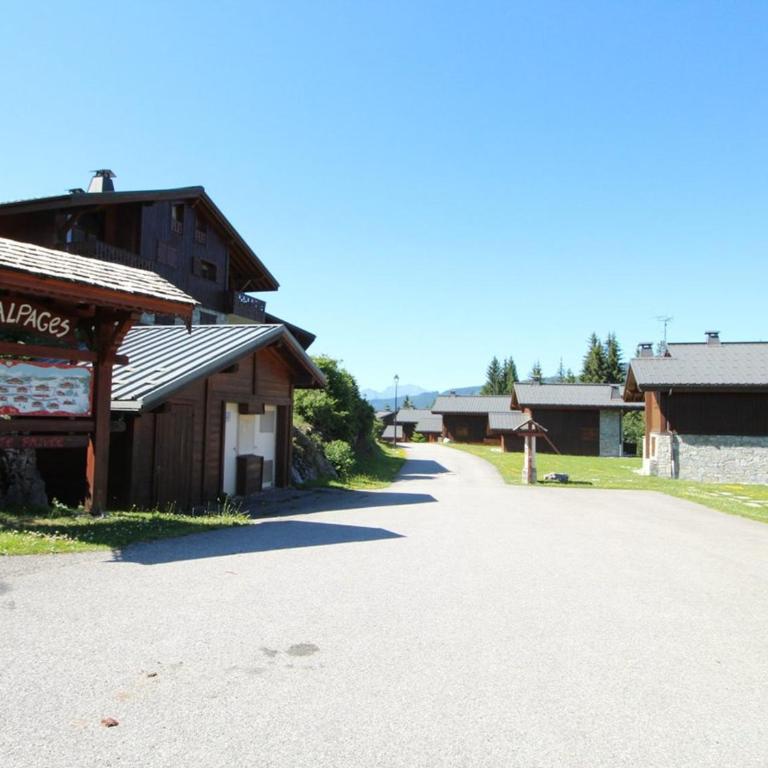 Duplex chaleureux 4 pièces avec wifi, parking, proche spa & bus pour ski - FR-1-572-43 - Appartement (6 Adultes) - 14
