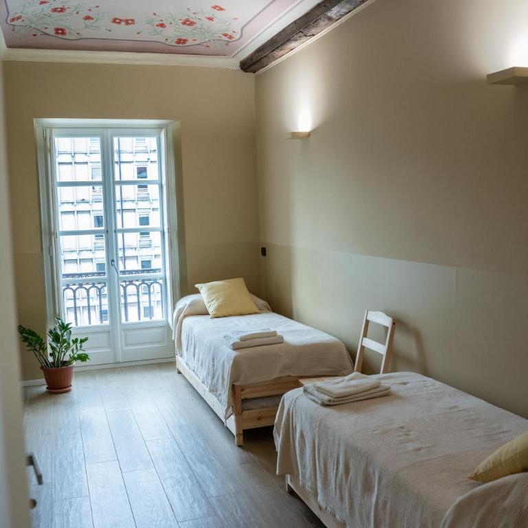 Top Rooms Torino - Double or Twin Room with Private Bathroom - 2