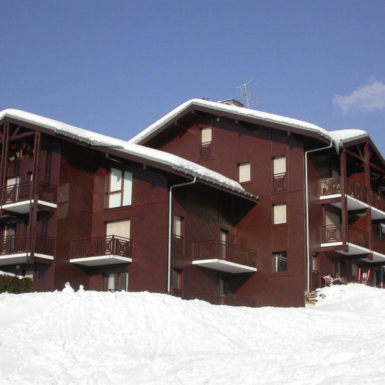 Appartement cosy 4 pers au pied des pistes avec parking, balcon, lave-vaisselle et services additionnels - FR-1-572-87 - Apartment - 12