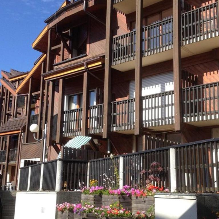 Studio chaleureux 4 pers, centre village, proche pistes et commerces, balcon sud-ouest - FR-1-572-105 - Estudio - 12