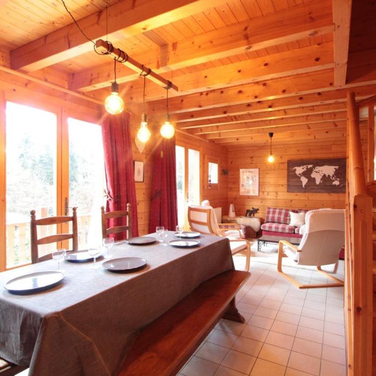 Chalet équipé avec poêle et garage, proche centre et remontées mécaniques - Chalet con 3 Camere da Letto - 1