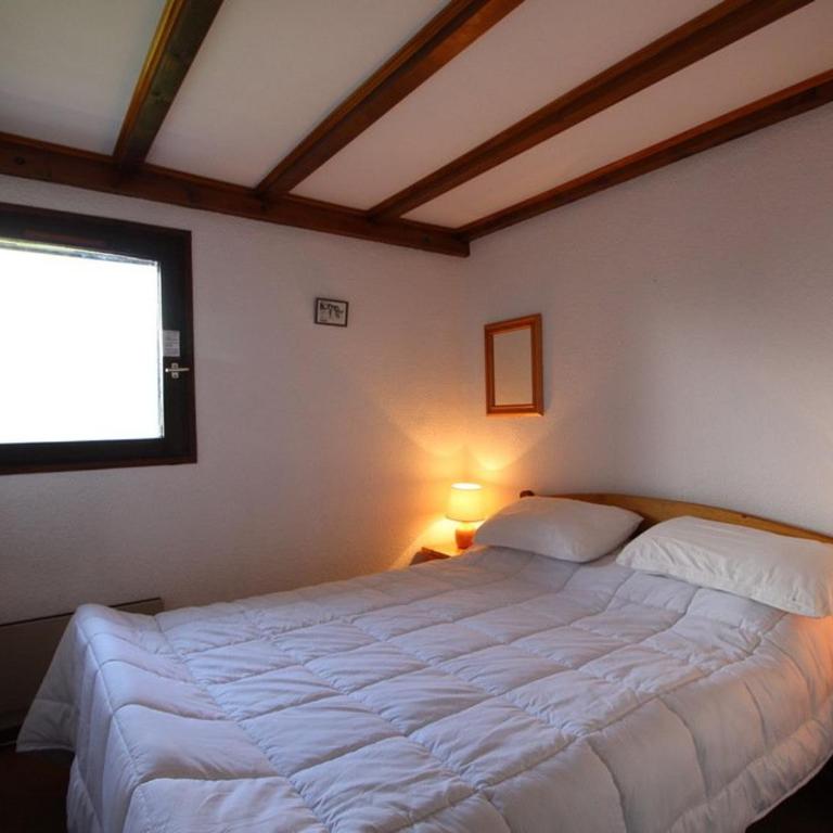 Appartement cosy 6 pers. au pied des pistes, balcon sud-ouest, proche centre, ski-in/ski-out - FR-1-572-155 - Appartement - 2