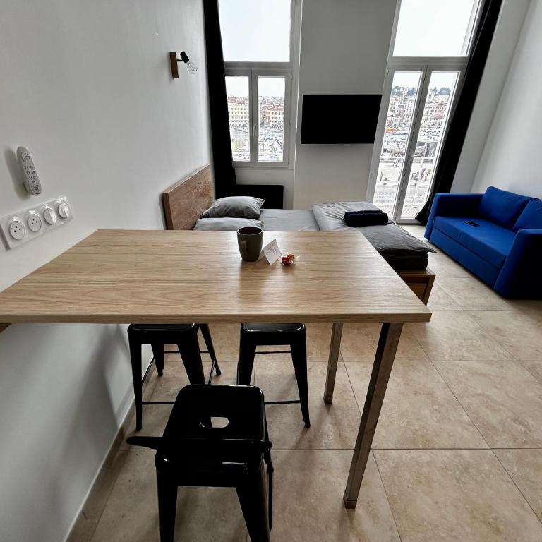 Appartement vue imprenable Vieux-Port et Notre Dame - Studio - Vue sur Mer - 20