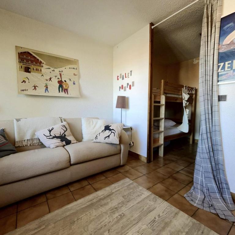 Studio 4 pers. au pied des pistes, balcon, parking, Wi-Fi, proche commerces - FR-1-572-238 - Studio - 2