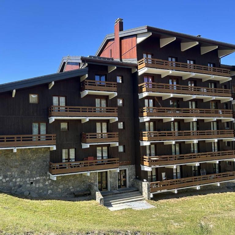 Bel appartement avec balcon, au pied des pistes à Méribel - Idéal pour vos vacances - FR-1-355-188 - Studio - 14