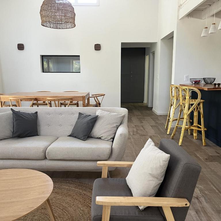 Casa Waimea - Casa En Barrio Privado San Benito, Chapadmalal Para 6 PAX Con Parrilla - Hola Sur - Casa de 3 dormitorios - 5