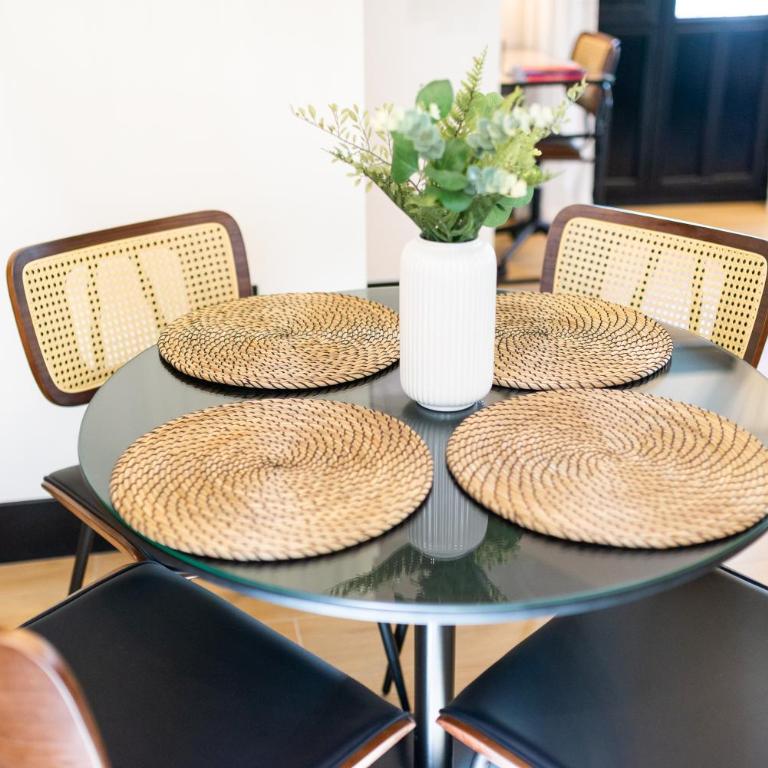 CH Catedral Luxury Apartment - Two-Bedroom Apartment - 24