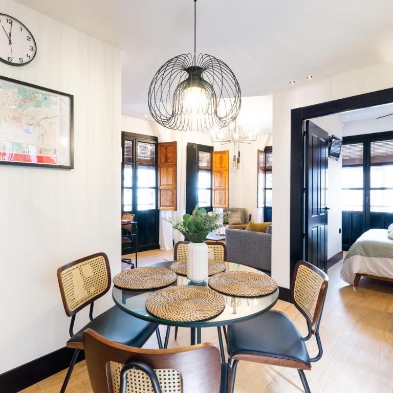 CH Catedral Luxury Apartment - Two-Bedroom Apartment - 34