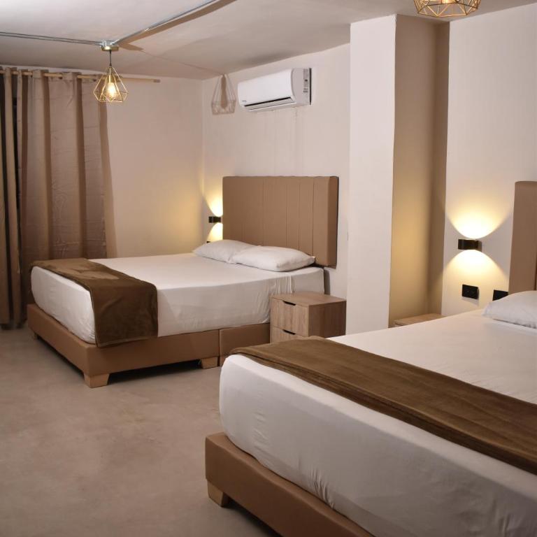 History Center Hotel - Habitación Familiar - 13