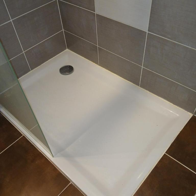 Maison spacieuse de 3 chambres, à proximité de la Centrale du Bugey - Appartement 3 Chambres - 10