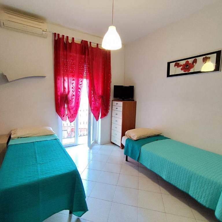 Albi House Vomero - Appartamento con 2 Camere da Letto e Balcone - 14
