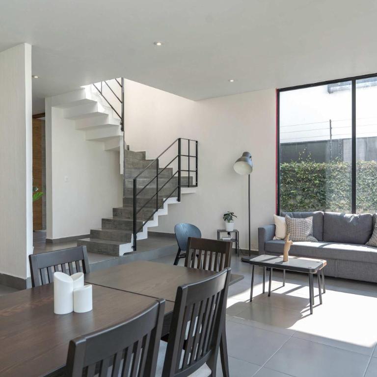 Bosques Vallarta Family - Family Room - 5