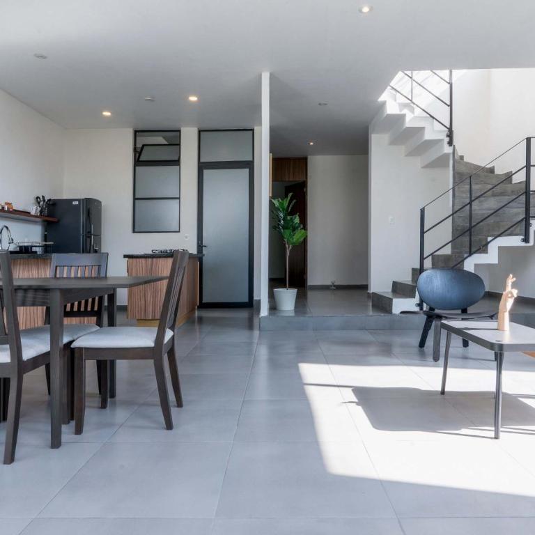 Bosques Vallarta Family - Family Room - 13