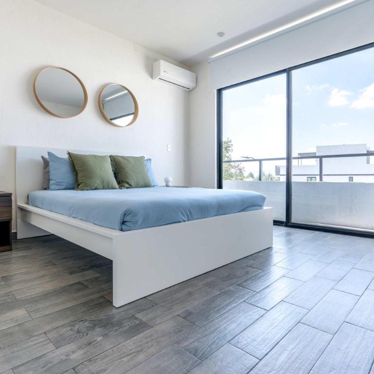 Bosques Vallarta Family - Family Room - 33