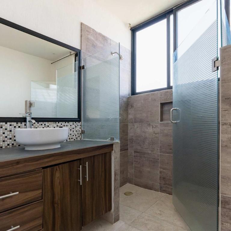 Bosques Vallarta Family - Family Room - 35