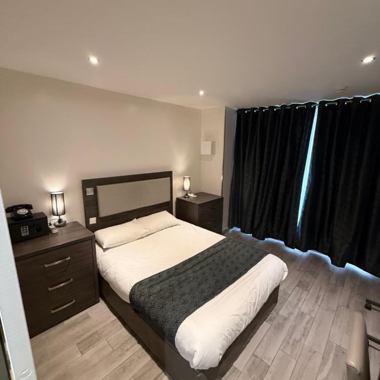 Mary's Hotel République - Chambre Double - Accessible aux Personnes à Mobilité Réduite - 1