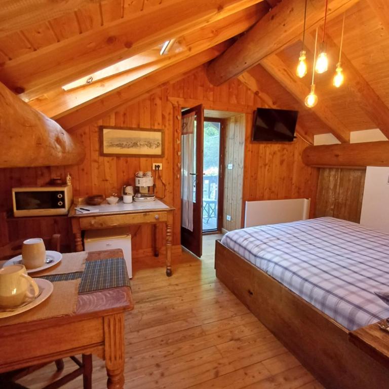 B&B Marcellina - Mansard with Mountain View - 15