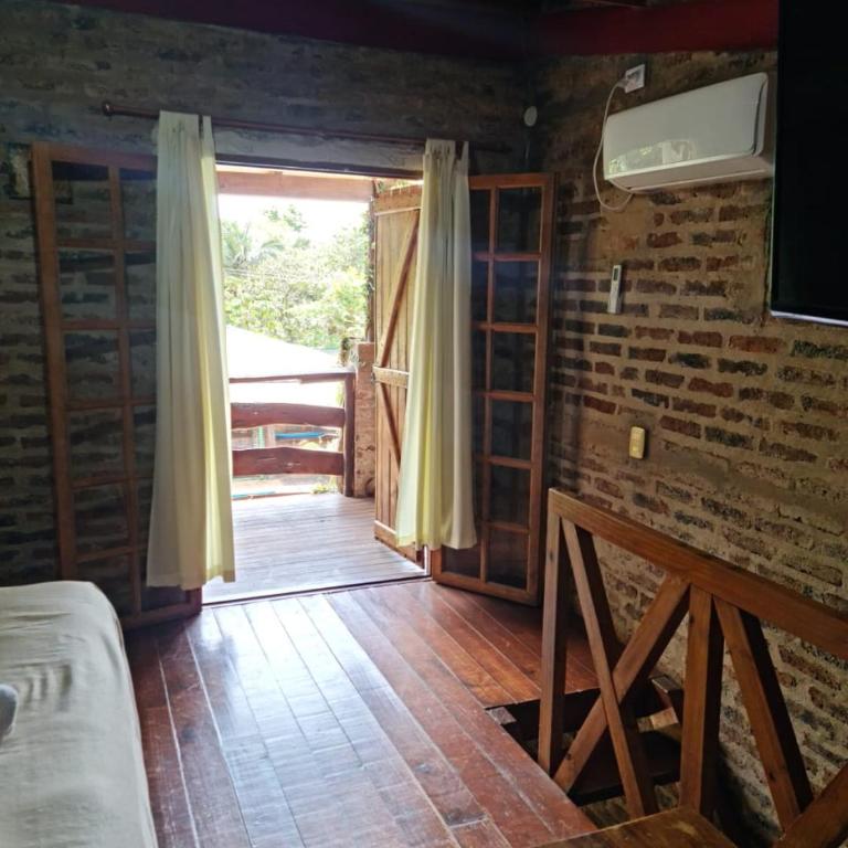 Los Troncos Jasy - Double Room - 4