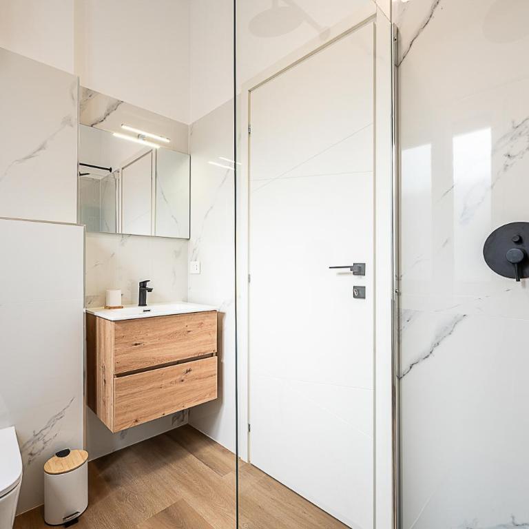 Museo Egizio - All White Chic Studio - GrandMaison - Appartamento Premier con 1 Camera da Letto - 9