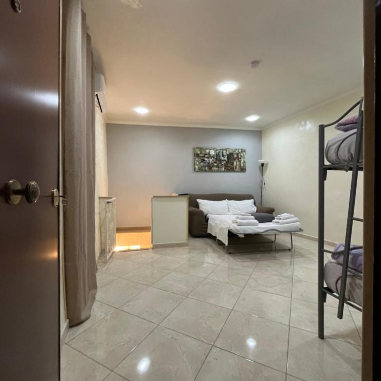 Nanet House - Appartamento con 1 Camera da Letto - 10