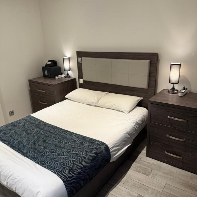 Mary's Hotel République - Chambre Double - Accessible aux Personnes à Mobilité Réduite - 7