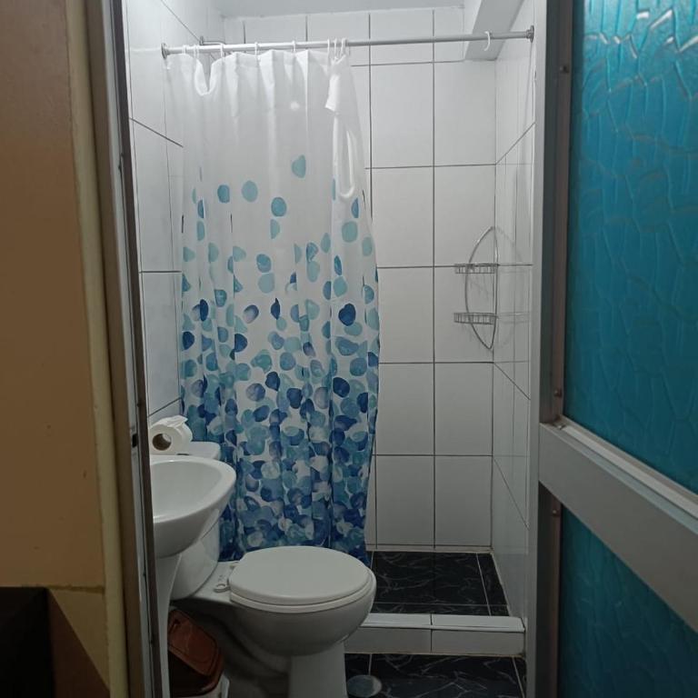 Marlon's INN Cusco II - Triple Room with Private Bathroom - 4