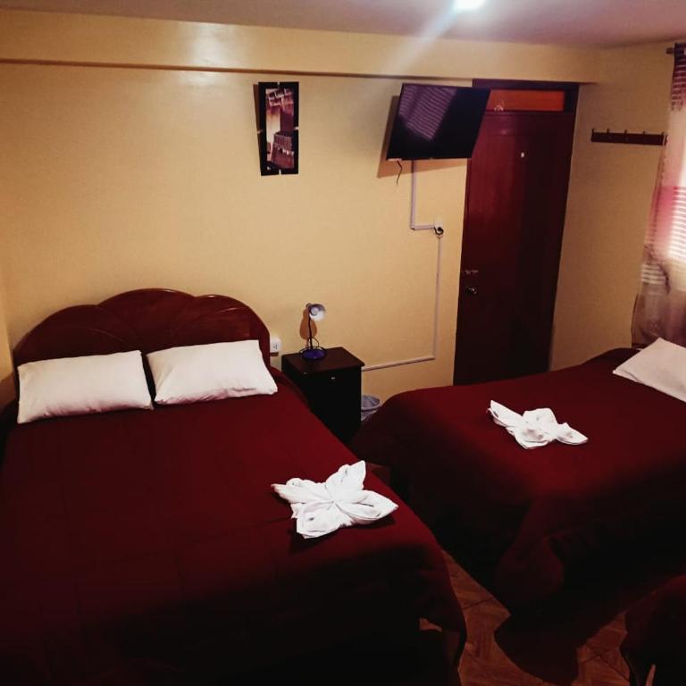 Marlon's INN Cusco II - Family Room with Private Bathroom - 5