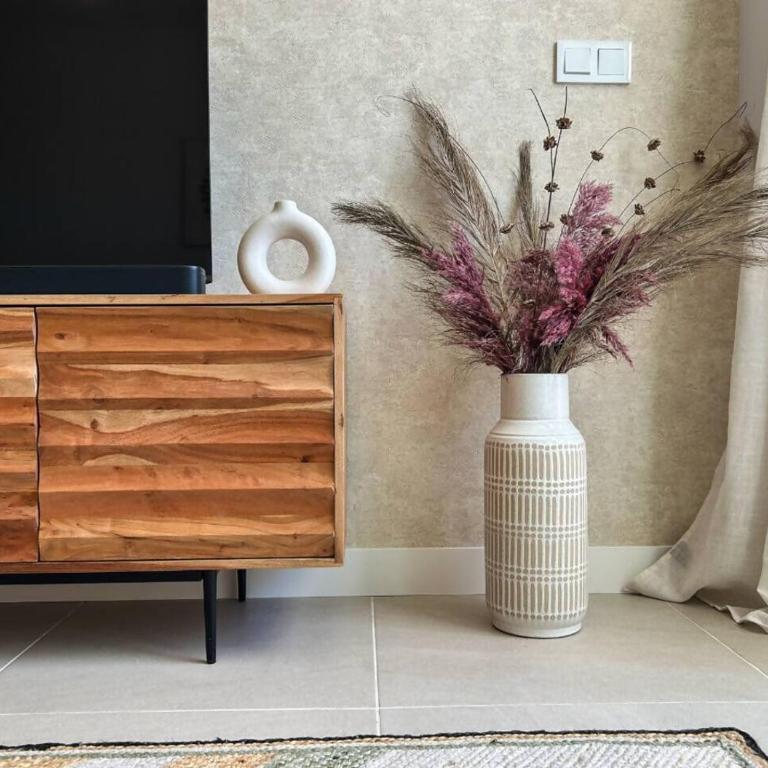 Apartamento con Terraza y Vista al Jardín - Apartamento de 2 dormitorios - 61